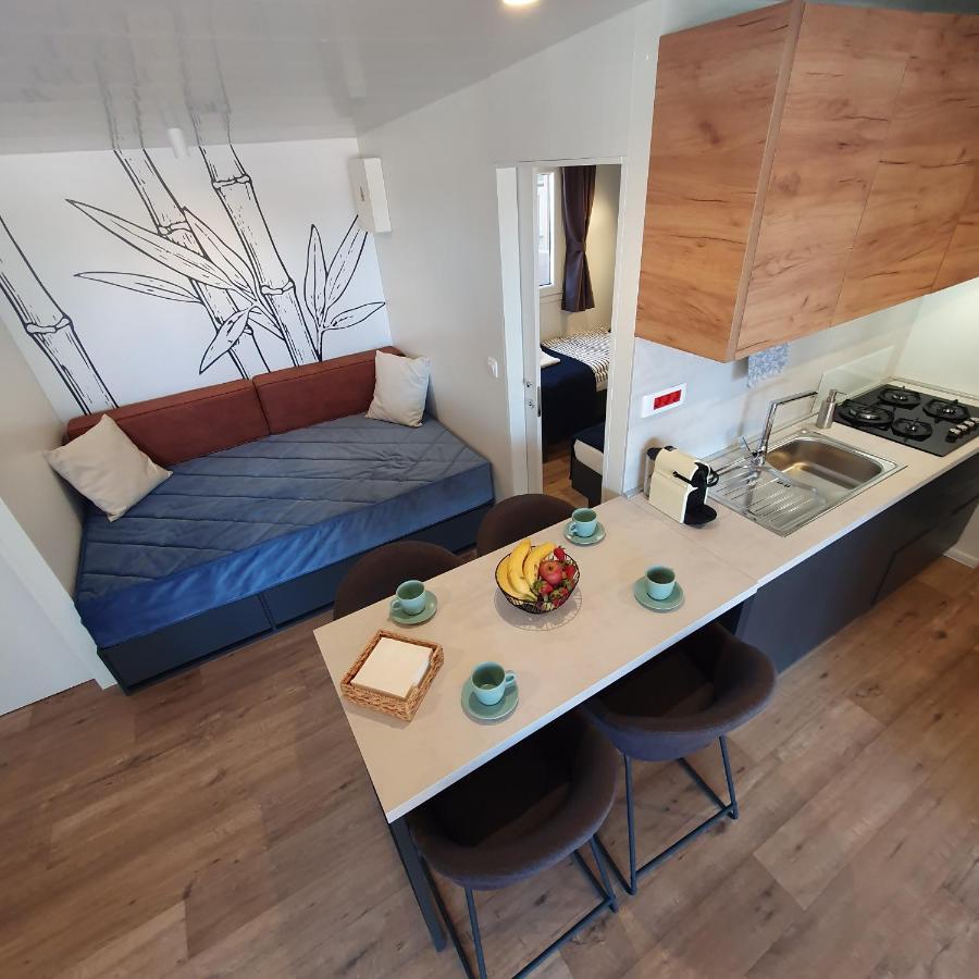 Biograd Mobile Home Oasis Biograd Na Moru Bagian luar foto